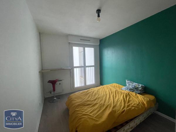 Appartement à louer 5 pièces 103.49m² Billère (64140)