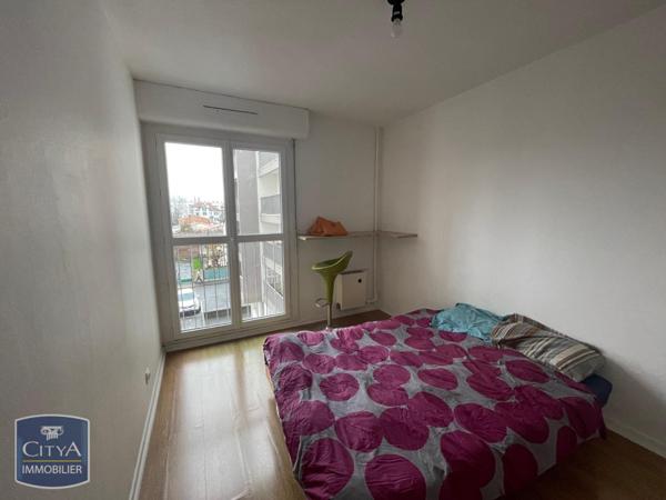Appartement à louer 5 pièces 103.49m² Billère (64140)