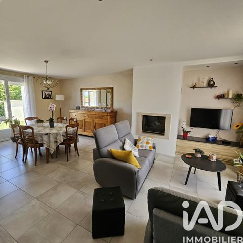 Maison à vendre 4 pièces 93 m² Beaupréau-en-Mauges