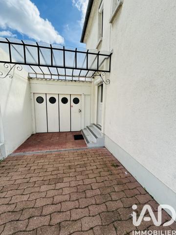 Maison à vendre 5 pièces 87 m² Saint-Jean-de-la-Ruelle