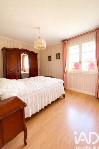 Maison à vendre 5 pièces 87 m² Saint-Jean-de-la-Ruelle