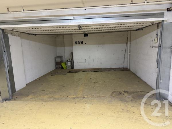 Parking à vendre  20 m2 PARIS - 75020