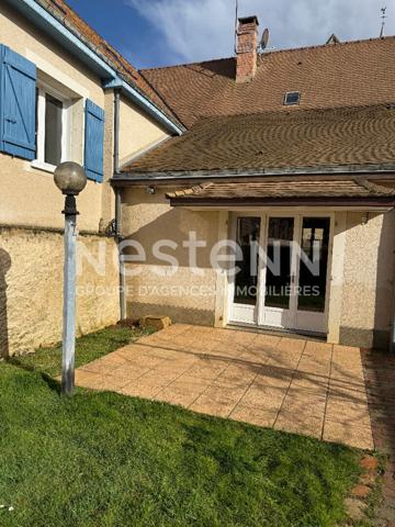 A VENDRE - MAISON AVEC JARDIN A LA FLECHE