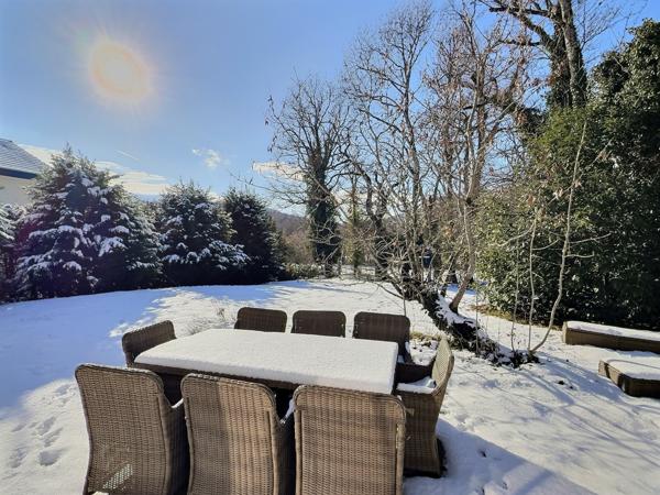 Divonne-les-Bains (01220) Proche du Golf, magnifique Villa rénovée