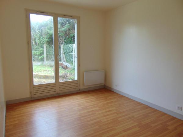 MAISON 3 CHAMBRES DE PLAIN-PIED SECTEUR PAVILLONNAIRE