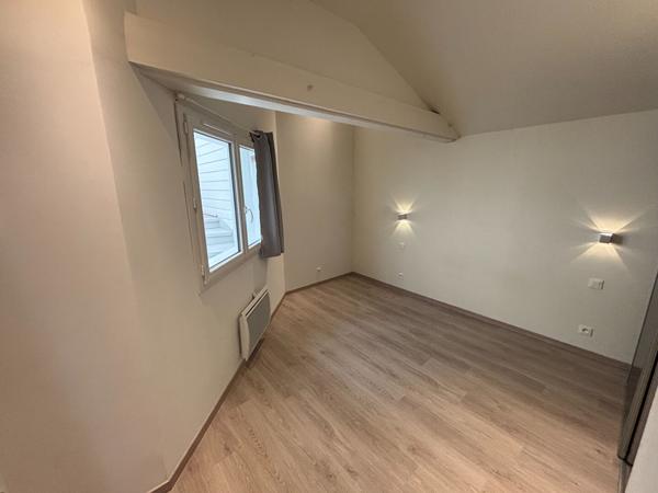 Appartement à louer T2 vide hyper centre Mont De Marsan patio
