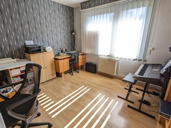 Spacieux T4 de 91 m² avec garage - À deux pas de la place de la Victoire