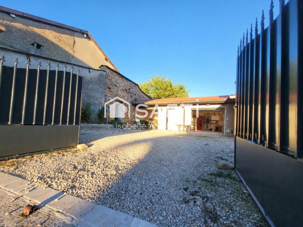 Ambronay : maison rénovée, calme et dépendances