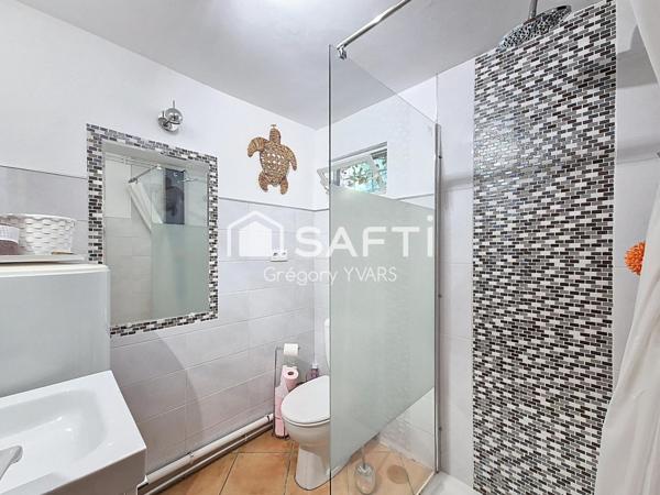 Villa provençale atypique dans un cadre campagne