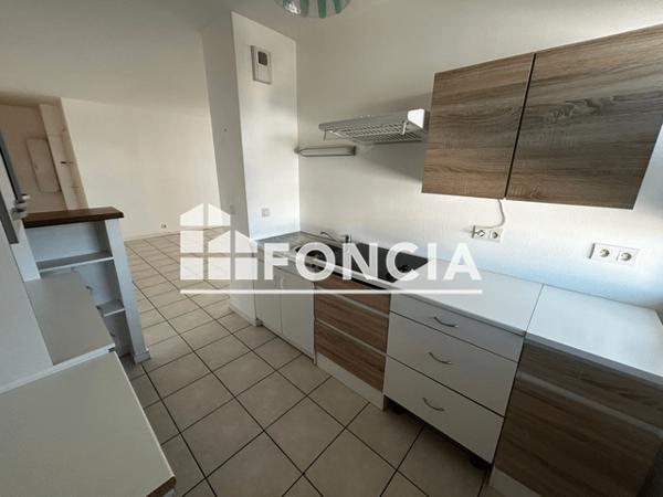Location Appartement 3 pièces 67 m² - 66 AVENUE DANIEL HEDDE Royan 17200