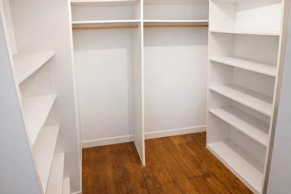 16000 Angoulême - Appartement de standing – Grand espace de 150 m² – Plateau d’Angoulême – 3 chambres – 2 suites parentales – 3 dressings – 3 WC – cave