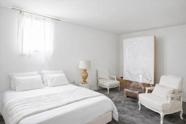 16000 Angoulême - Appartement de standing – Grand espace de 150 m² – Plateau d’Angoulême – 3 chambres – 2 suites parentales – 3 dressings – 3 WC – cave