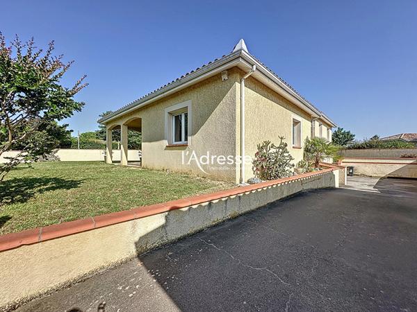 Exclusivité l'Adresse Immobilier - La Salvetat Saint Gilles - Maison T4 de 137m² avec un grand sous-sol de 70m² sur un terrain de 731m²