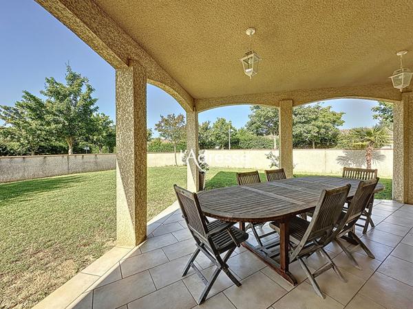Exclusivité l'Adresse Immobilier - La Salvetat Saint Gilles - Maison T4 de 137m² avec un grand sous-sol de 70m² sur un terrain de 731m²