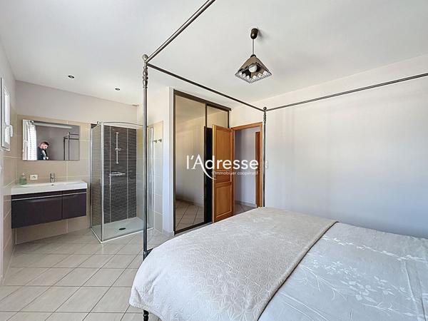 Exclusivité l'Adresse Immobilier - La Salvetat Saint Gilles - Maison T4 de 137m² avec un grand sous-sol de 70m² sur un terrain de 731m²