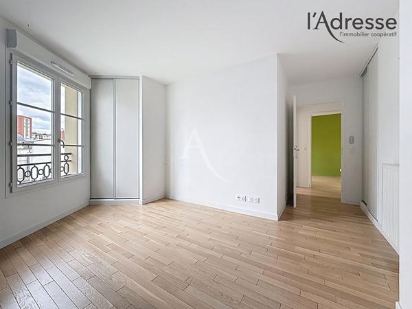 PUTEAUX/ Bergères - Appartement 4 pièces 82m² - 2 Terrasses - 1 Parking