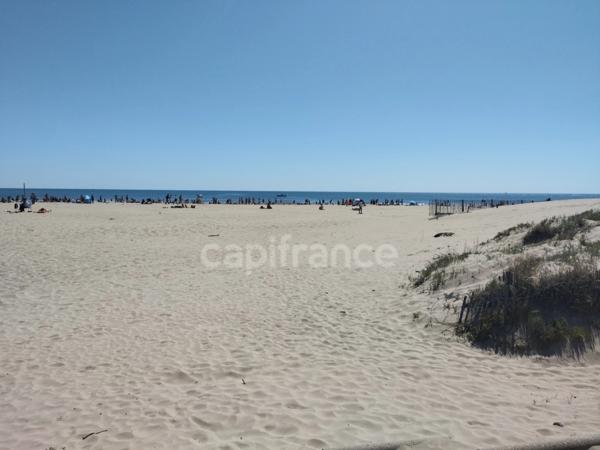 HERAULT (34) LA GRANDE MOTTE (34280) à vendre fonds de commerce Restaurant en Emplacement N°1 face à la mer.