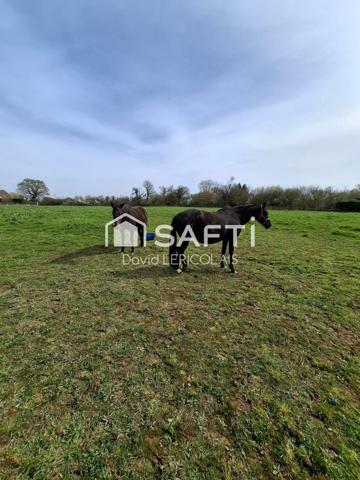 TRES GRAND TERRAIN CONSTRUCTIBLE