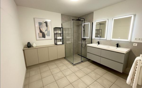 Appartement à vendre    7 pièces • 149,20 m2 Gap