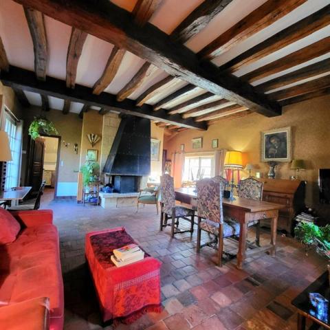 Maison  4 pièce(s) 2 chambres  94 m2  LES PINTHIERES 28210 au prix 187 200 HAI