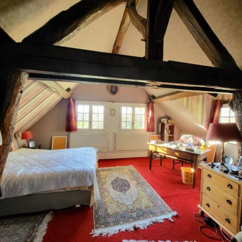 Maison  4 pièce(s) 2 chambres  94 m2  LES PINTHIERES 28210 au prix 187 200 HAI