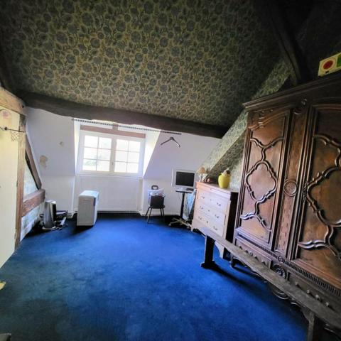 Maison  4 pièce(s) 2 chambres  94 m2  LES PINTHIERES 28210 au prix 187 200 HAI