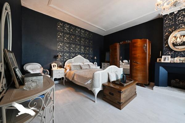Maison à vendre 275 058 € La Chapelle 7 p 172 m² DPE E
