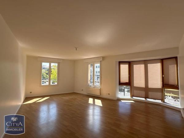 Appartement à louer 5 pièces 104.05m²