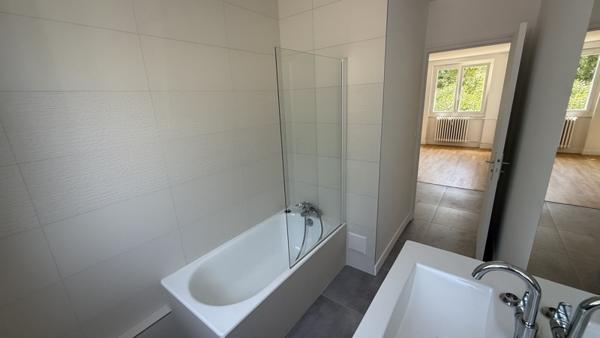 Appartement 209 862 € Bron 3 p 57 m² DPE D