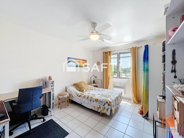 Villa de 90m² sur 857m² de terrain avec piscine