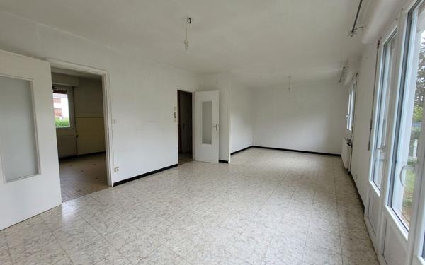 Maison à vendre    3 pièces • 80 m2 Amiens