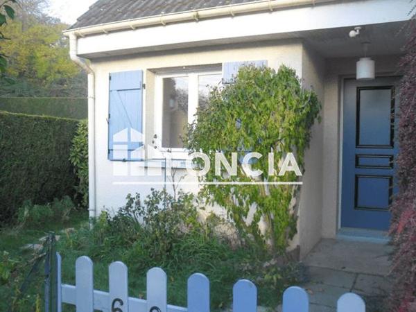 Location Maison 4 pièces 73.15 m² - 37 RUE DES COTTAGES Evreux 27000