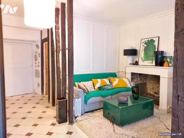 Maison atypique de caractère 2 chambres, terrasse et jardin -Garage