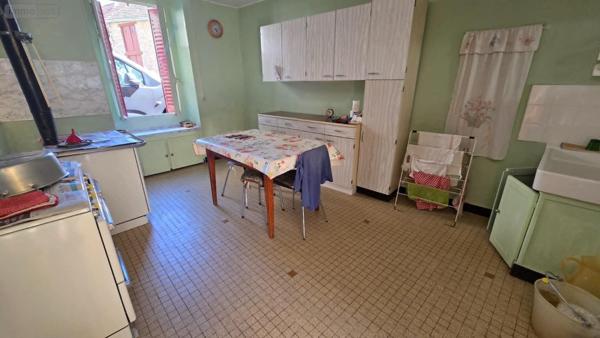 Corps de ferme à vendre à Vaux-sous-Aubigny en Haute-Marne (52190), ref :