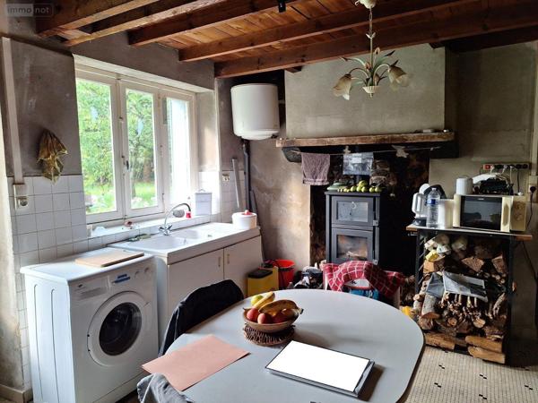 Maison rurale à vendre à Chailland en Mayenne (53420), ref : 53077-4