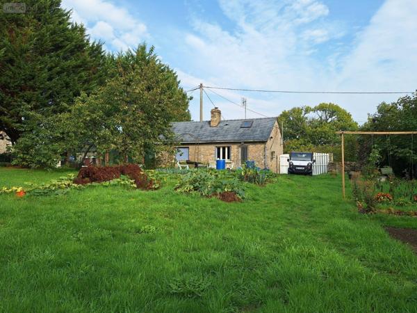 Maison rurale à vendre à Chailland en Mayenne (53420), ref : 53077-4