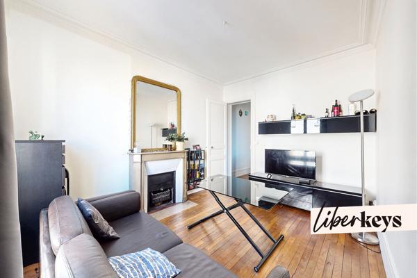 Calme, Charme & Cachet au coeur des Batignolles - T2 traversant de 34 m²