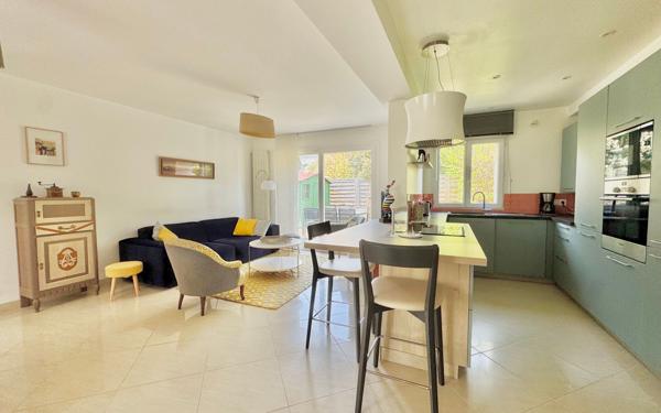 Maison à vendre    5 pièces •  Gretz-Armainvilliers
