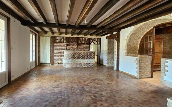 Maison à vendre    5 pièces •  Saint-Marcel