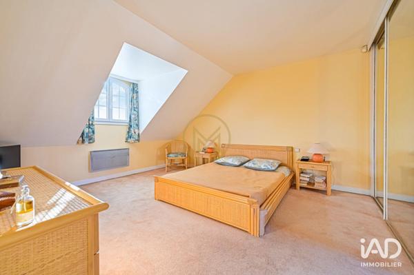 Maison à vendre 8 pièces 220 m² Saint-Maur-des-Fossés