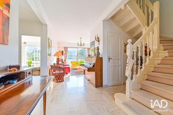 Maison à vendre 8 pièces 220 m² Saint-Maur-des-Fossés