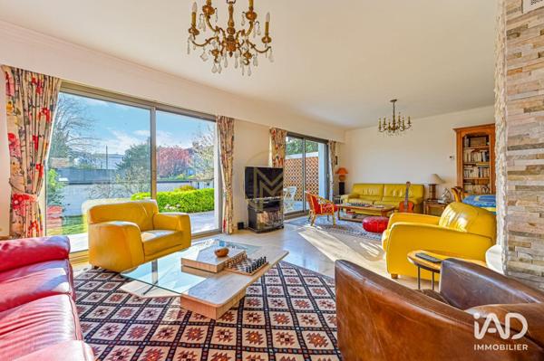 Maison à vendre 8 pièces 220 m² Saint-Maur-des-Fossés