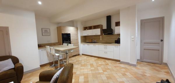 À vendre – Appartement duplex 3 pièces – Bergerac, centre historique