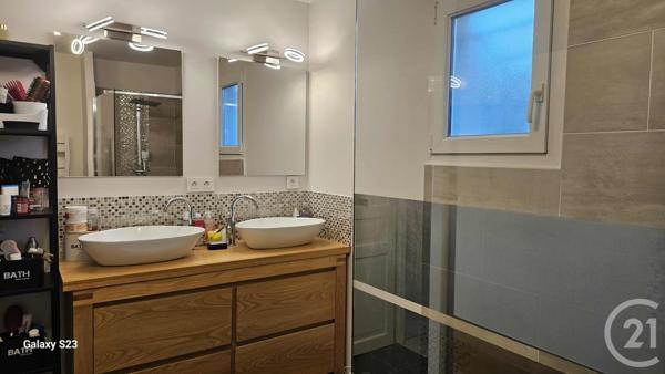 Maison à vendre  6 pièces - 164 m2 LAGNIEU - 01