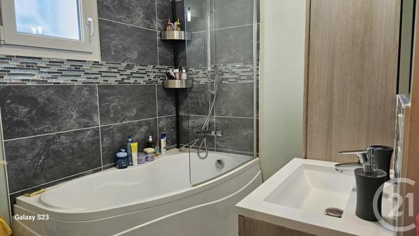 Maison à vendre  6 pièces - 164 m2 LAGNIEU - 01