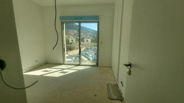 Route des Sanguinaires T3 Récent de 80m² avec jardin bord de mer Ajaccio (20000)