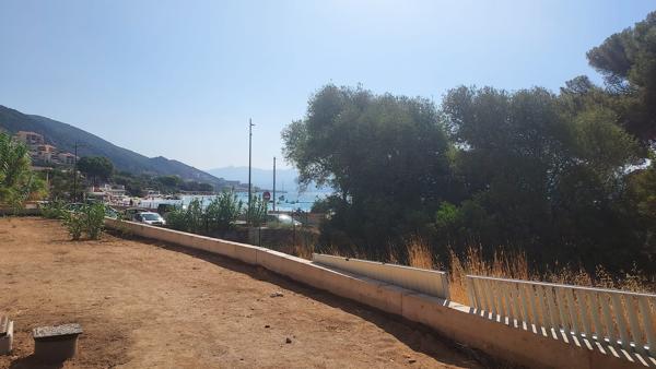 Route des Sanguinaires T3 Récent de 80m² avec jardin bord de mer Ajaccio (20000)