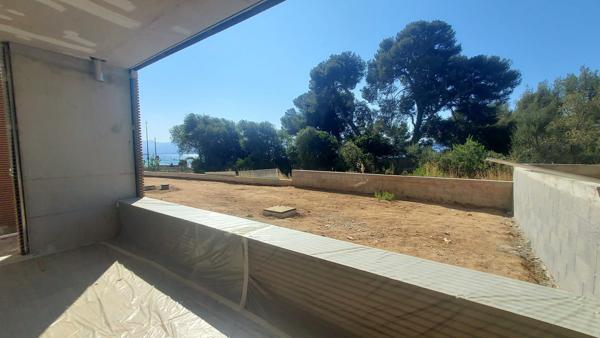 Route des Sanguinaires T3 Récent de 80m² avec jardin bord de mer Ajaccio (20000)