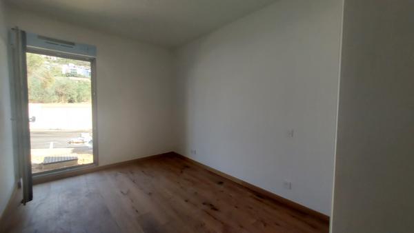 Route des Sanguinaires T3 Récent de 80m² avec jardin bord de mer Ajaccio (20000)