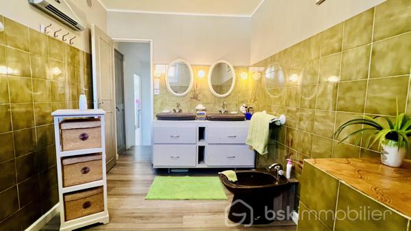 Maison en pierre de 185 m²